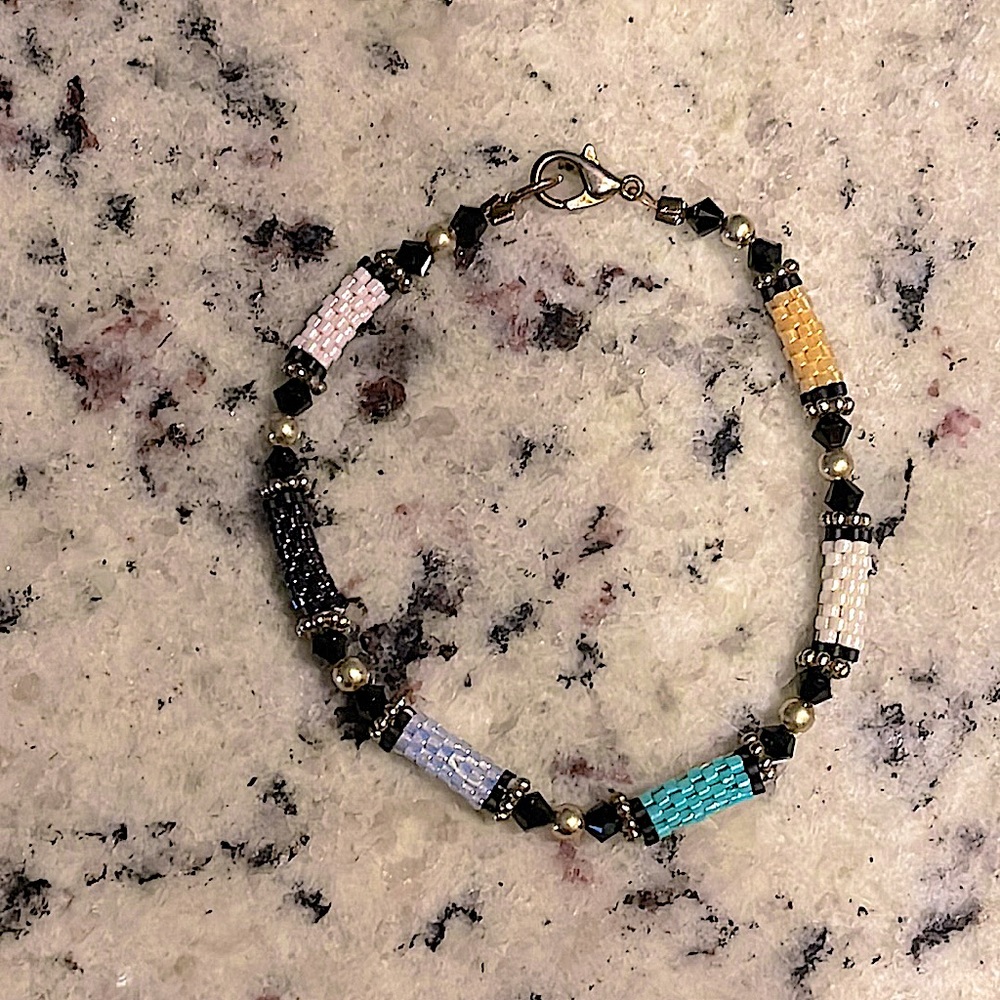 Hand crafted/Hand beaded bracelet- 7 3/4”